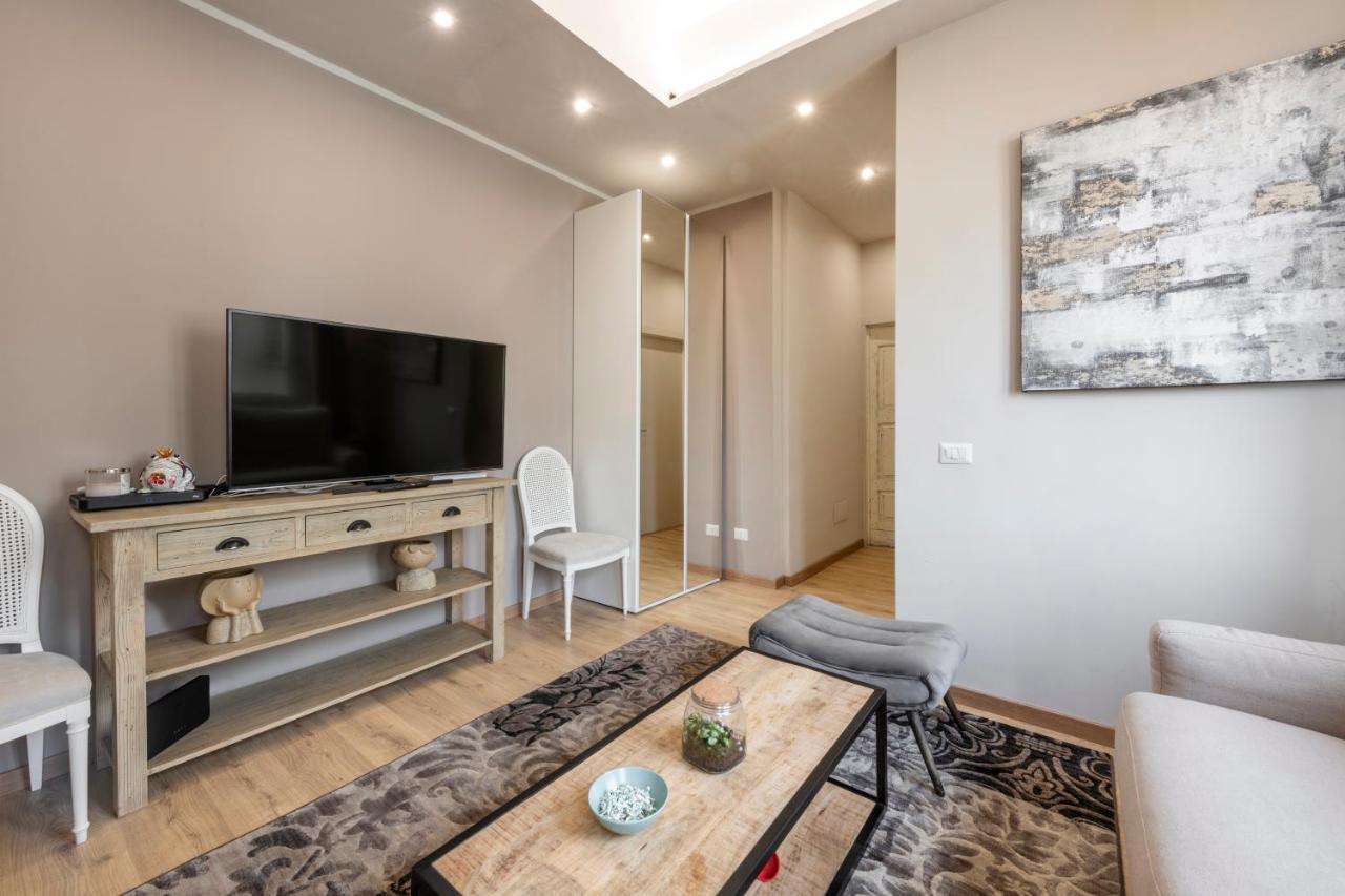 Fcm Tourism - Moscova Studio Apartment Milan Luaran gambar