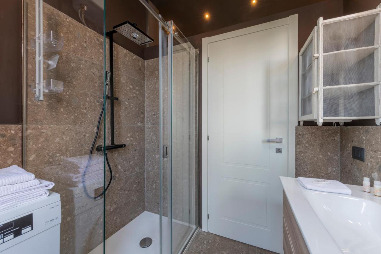 Fcm Tourism - Moscova Studio Apartment Milan Luaran gambar
